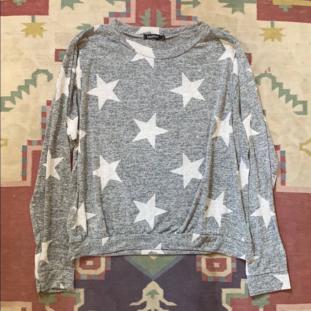 Grey and white star long sleeve shirt